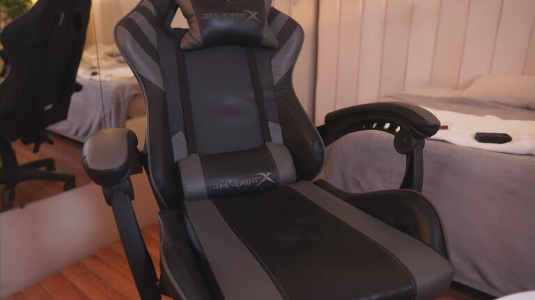 ZaraMiiuw's Streamate show and profile