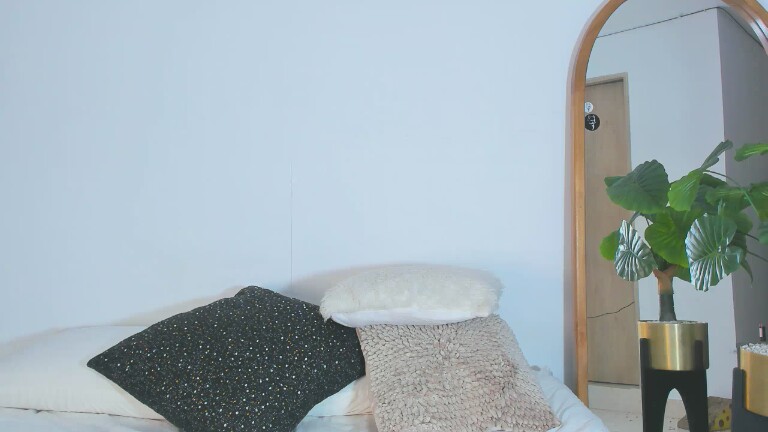 StephanyGray's Streamate show and profile