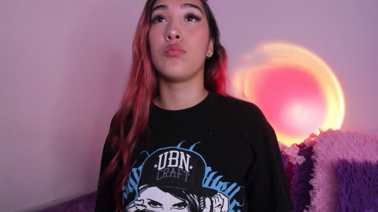 HeidyRousse's Streamate show and profile