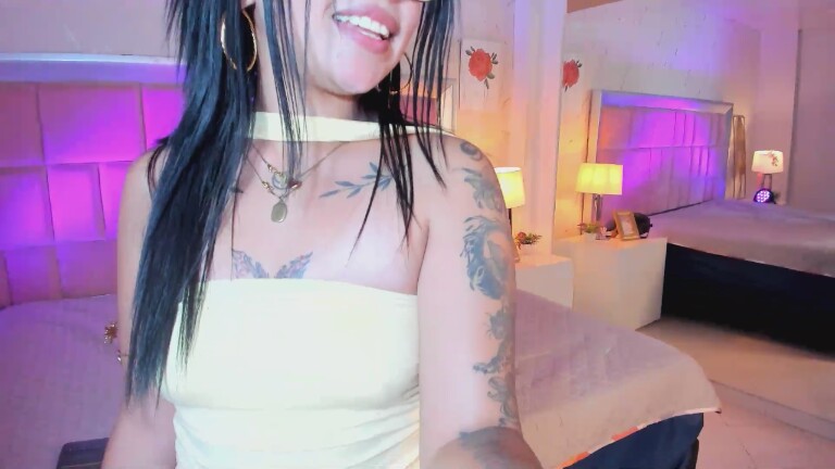 NyraVanee's Streamate show and profile