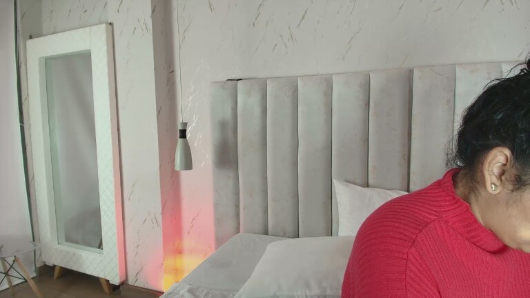 BETTY_BOOGB's Streamate show and profile