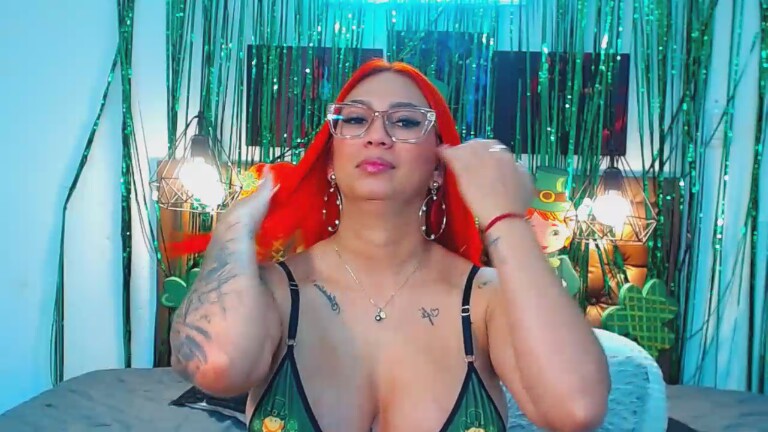 AngelicaRed021's Streamate show and profile