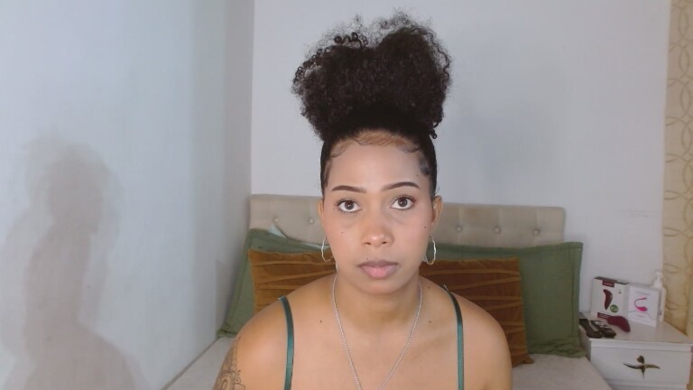 AdharaHiiller's Streamate show and profile