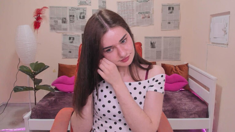 DemiLinda's Streamate show and profile