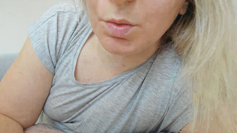 XxSweety_GirlxX's Streamate show and profile