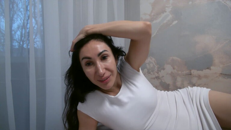 MiraWonderful's Streamate show and profile