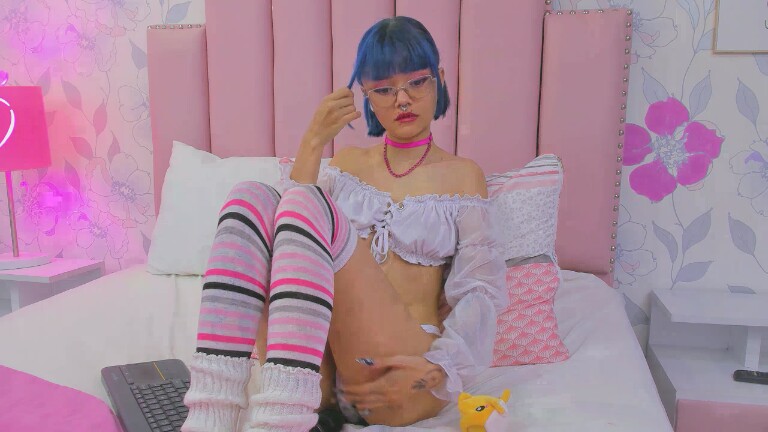 HikaryMiyamoto's Streamate show and profile