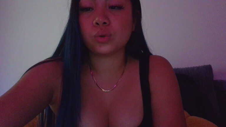 VeeE63's Streamate show and profile