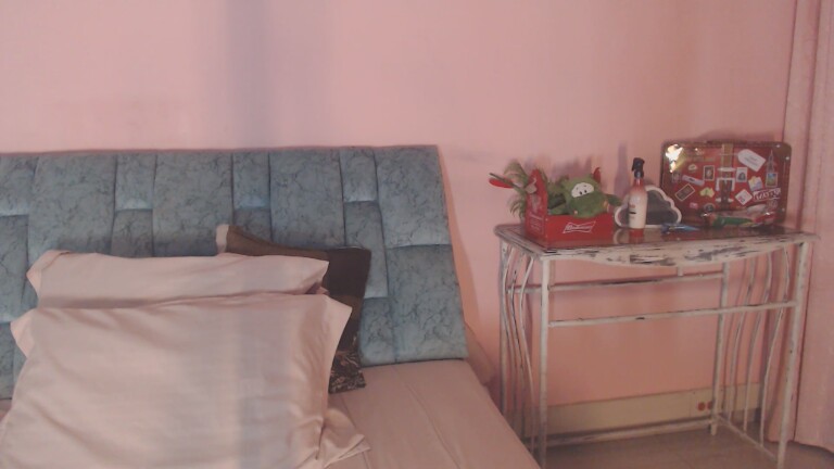 Camila_Cox's Streamate show and profile