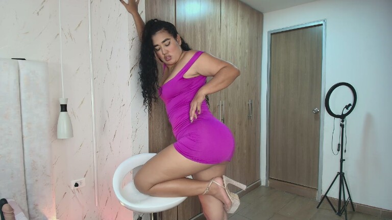 BETTY_BOOGB's Streamate show and profile