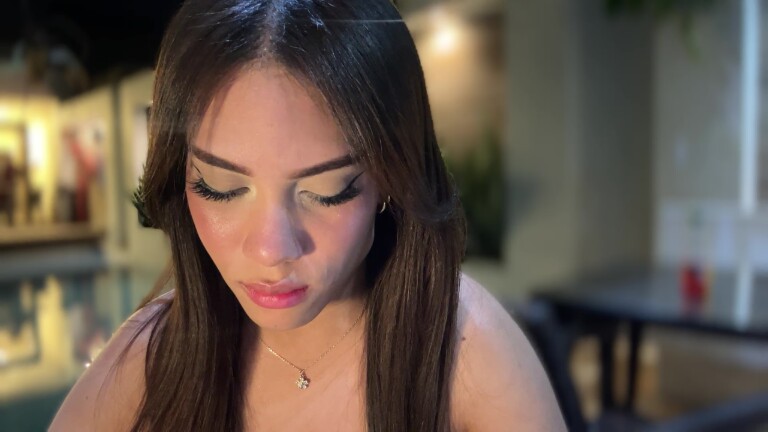 GabbyHadid's Streamate show and profile