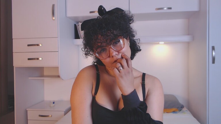 MartinaRuis's Streamate show and profile