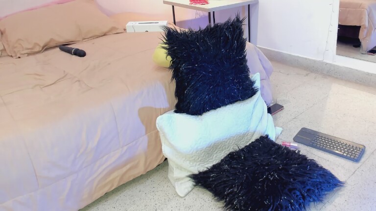 AuroraAllenn's Streamate show and profile