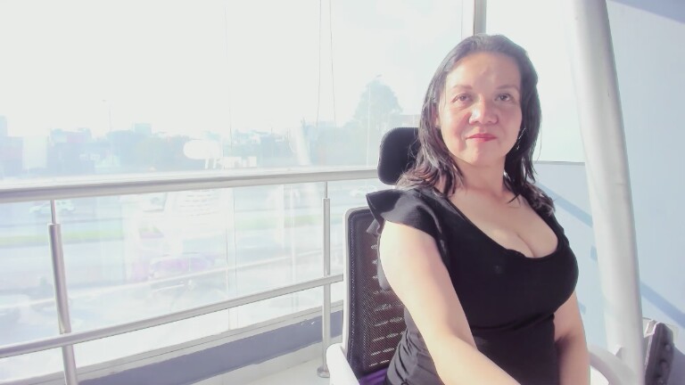 Miila_Toro's Streamate show and profile