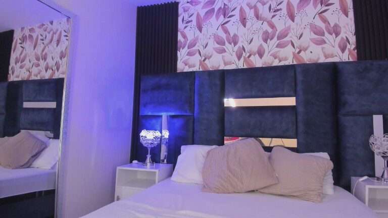 JaneRouse's Streamate show and profile