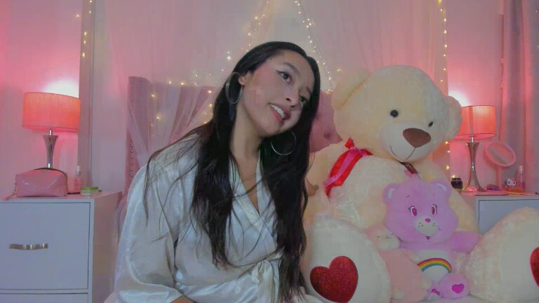 AlexandraWinterr's Streamate show and profile