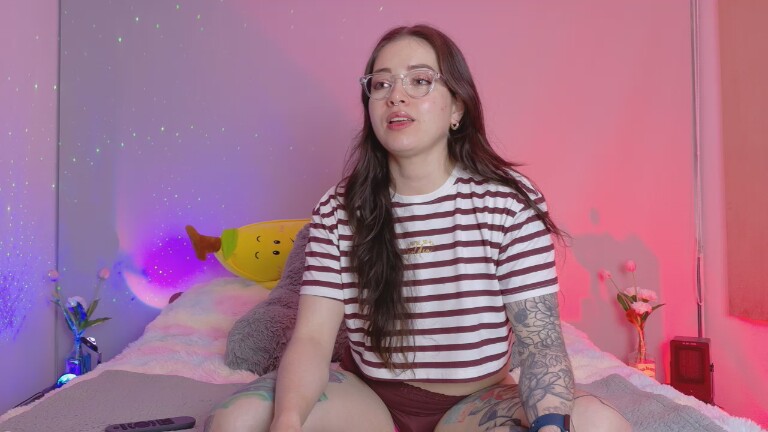 HannahMolly's Streamate show and profile