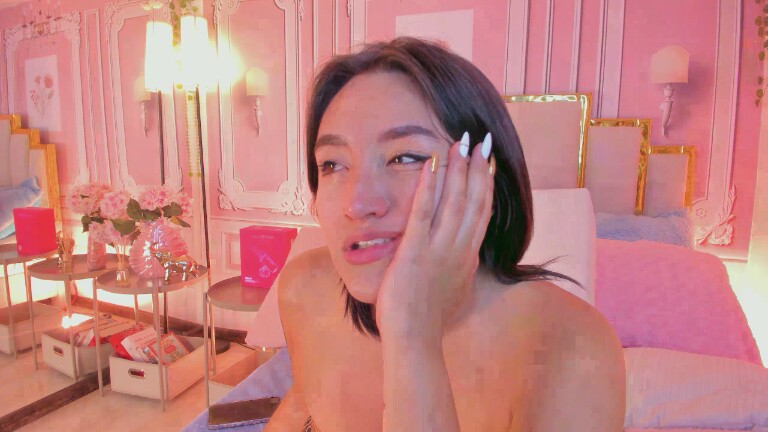 NaraSuarez's Streamate show and profile