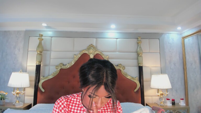 EmilyWeston's Streamate show and profile