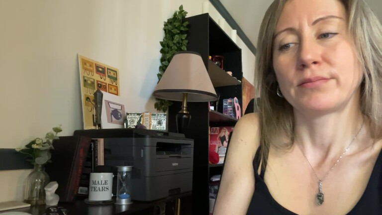 GoddessTKelly's Streamate show and profile