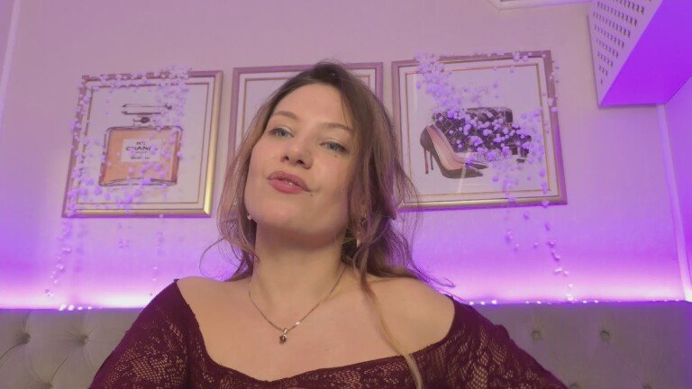 AnnieRose's Streamate show and profile