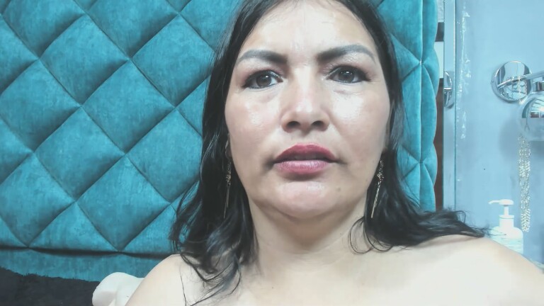 PENELOPELEWIS40's Streamate show and profile