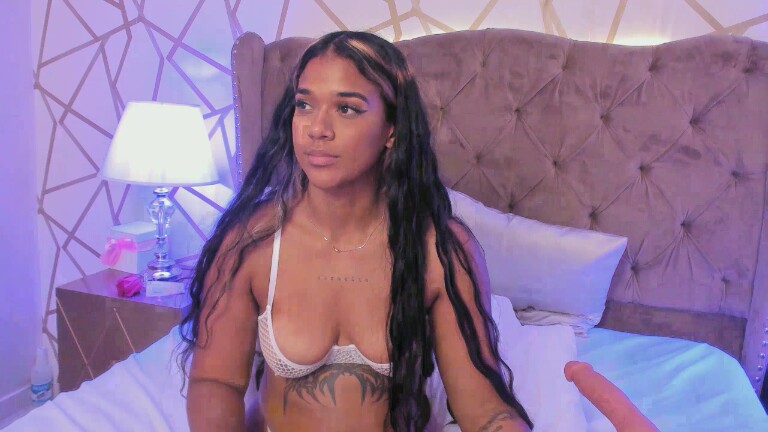 SaschaFit's Streamate show and profile