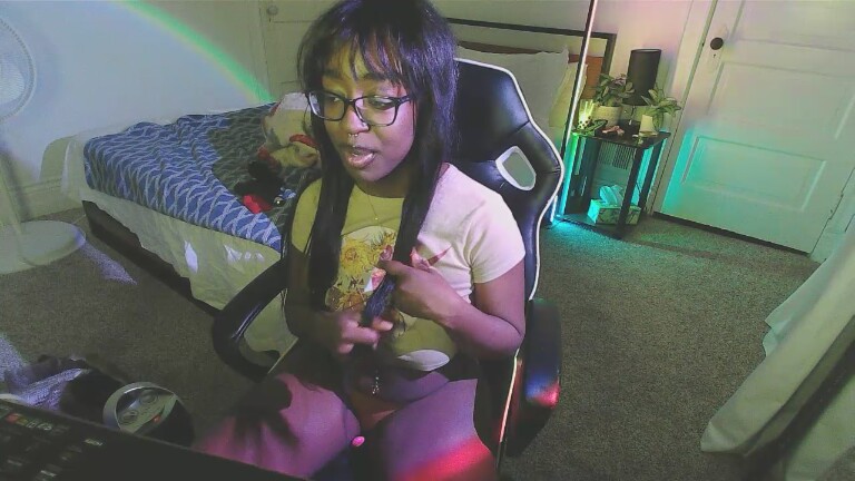 xPrincessMango's Streamate show and profile