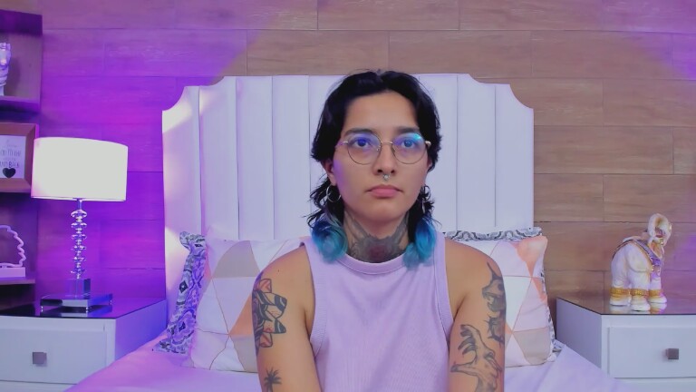 AmyRavens's Streamate show and profile