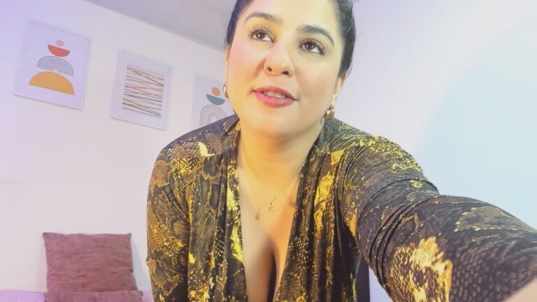 LauraCastaneda's Streamate show and profile