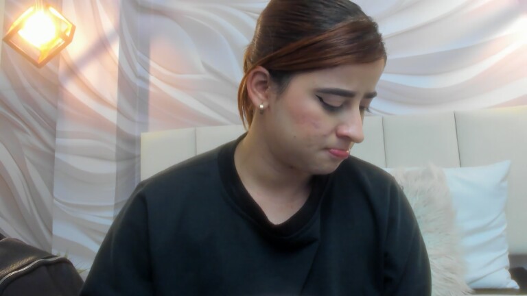 Martina_conor's Streamate show and profile