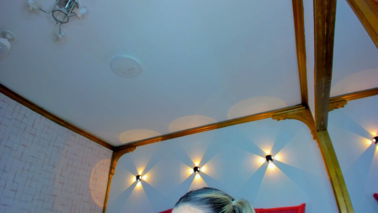 ZaraVega's Streamate show and profile