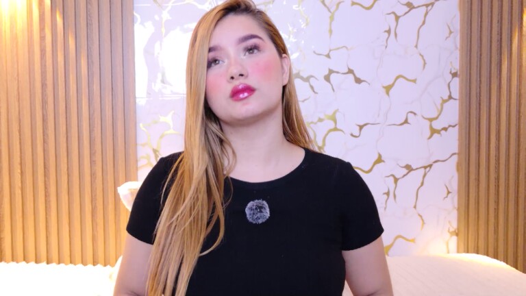 MartinaaRoss's Streamate show and profile