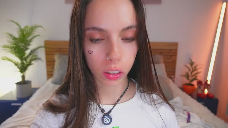 Lilly_Dayna's Streamate show and profile