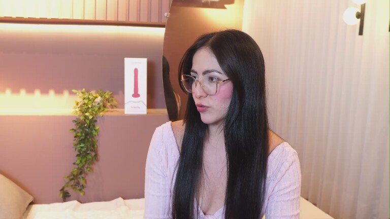 EvaPaoluci's Streamate show and profile