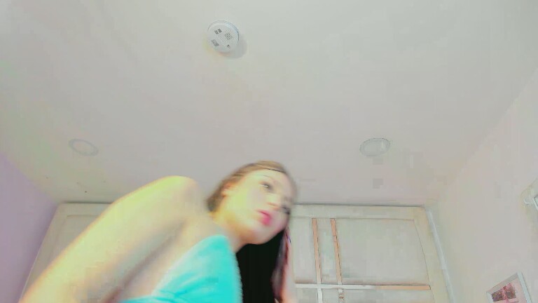 IsabellSanz's Streamate show and profile