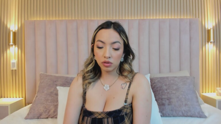 CelesteRioz's Streamate show and profile