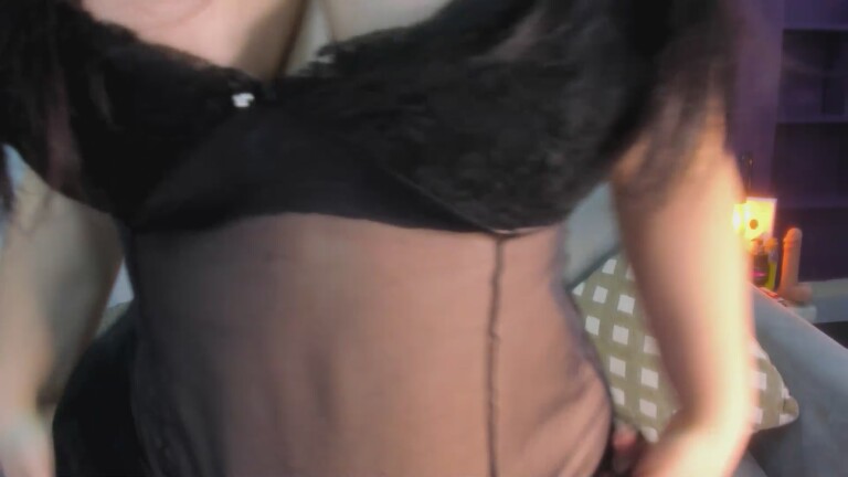 NavannyCattan's Streamate show and profile