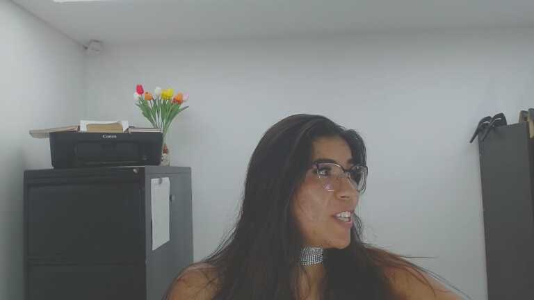 LunaDumont's Streamate show and profile