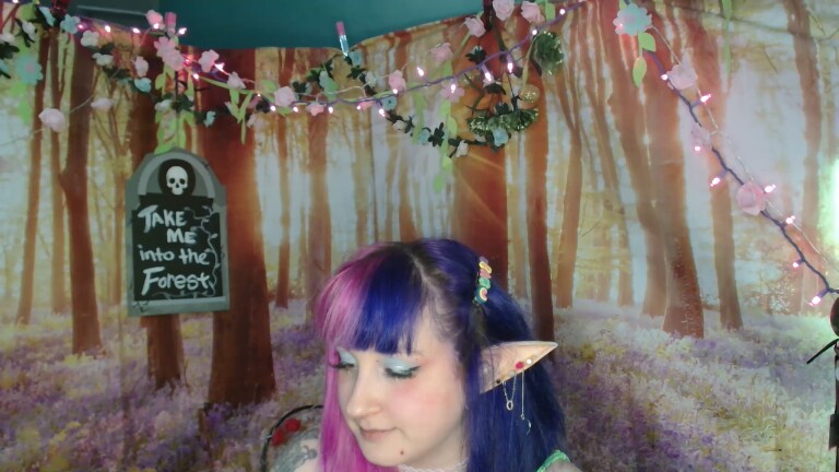 ItsMagicalMae's Streamate show and profile