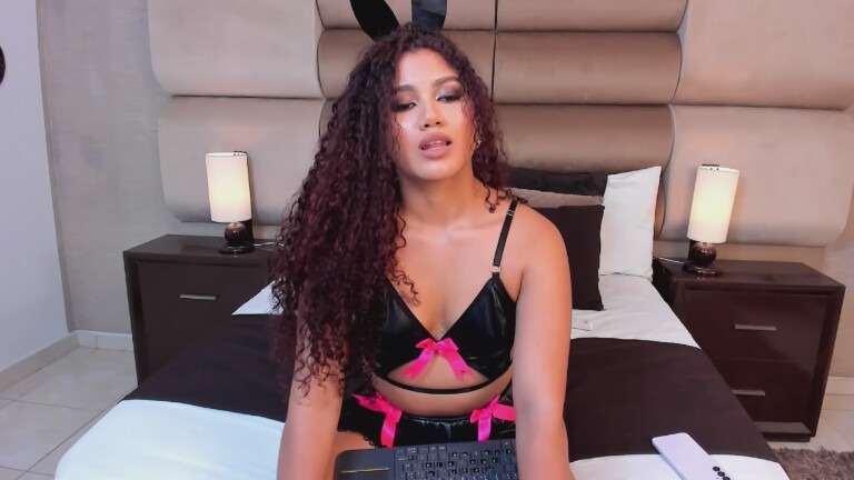 ScarletReed's Streamate show and profile