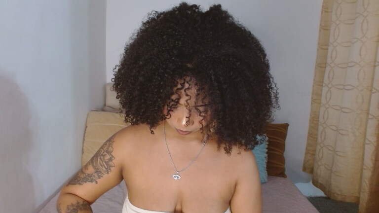 AdharaHiiller's Streamate show and profile