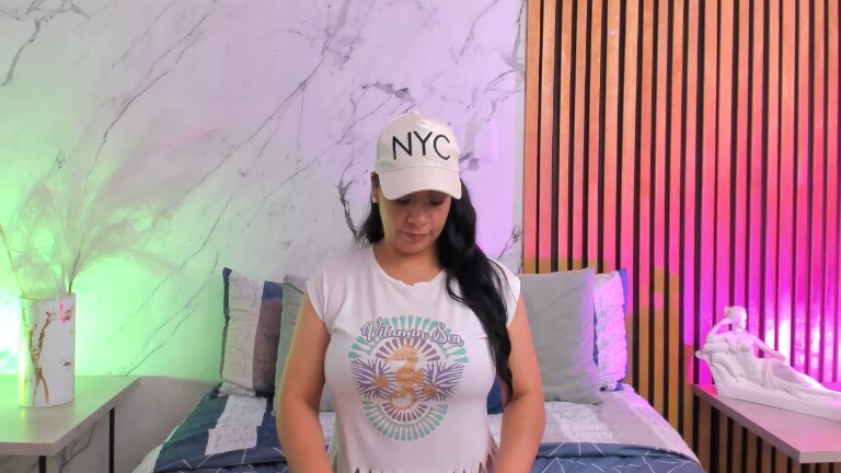 ViolettaThonsomS's Streamate show and profile