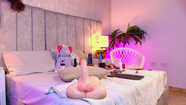 Tessalove_606's Streamate show and profile