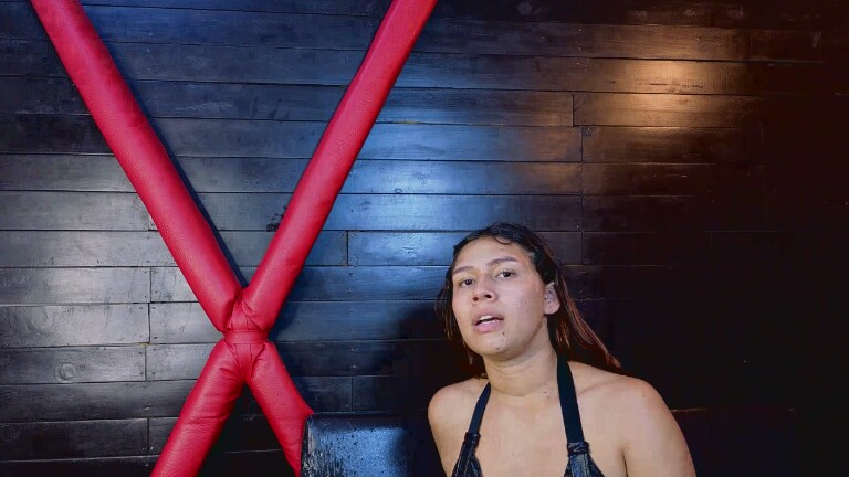 Anyelin69's Streamate show and profile