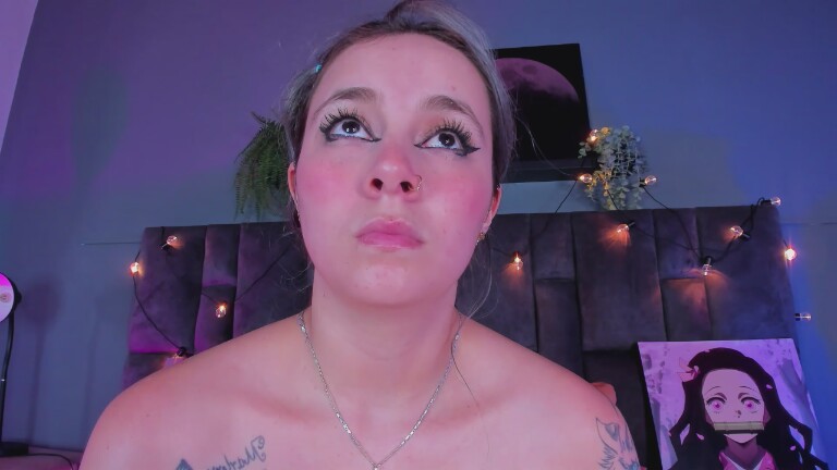 AmbarHiills's Streamate show and profile