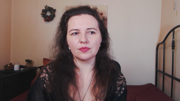 KARLEENx's Streamate show and profile