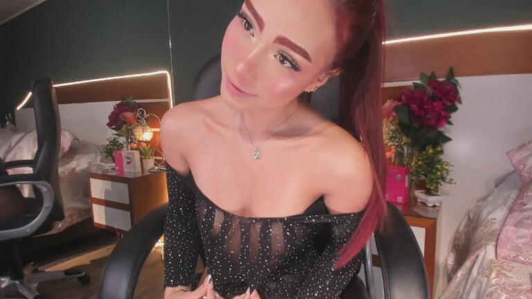 Mariana_Miller's Streamate show and profile