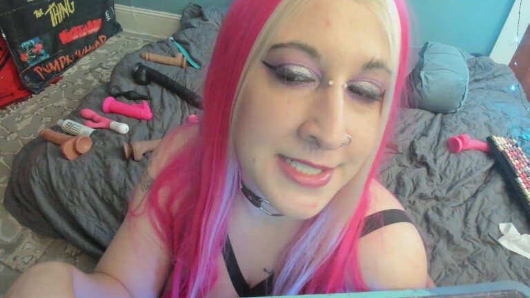 ShaeWednesday's Streamate show and profile