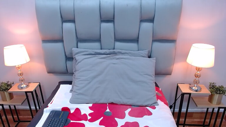 Gaby_Kingsley's Streamate show and profile